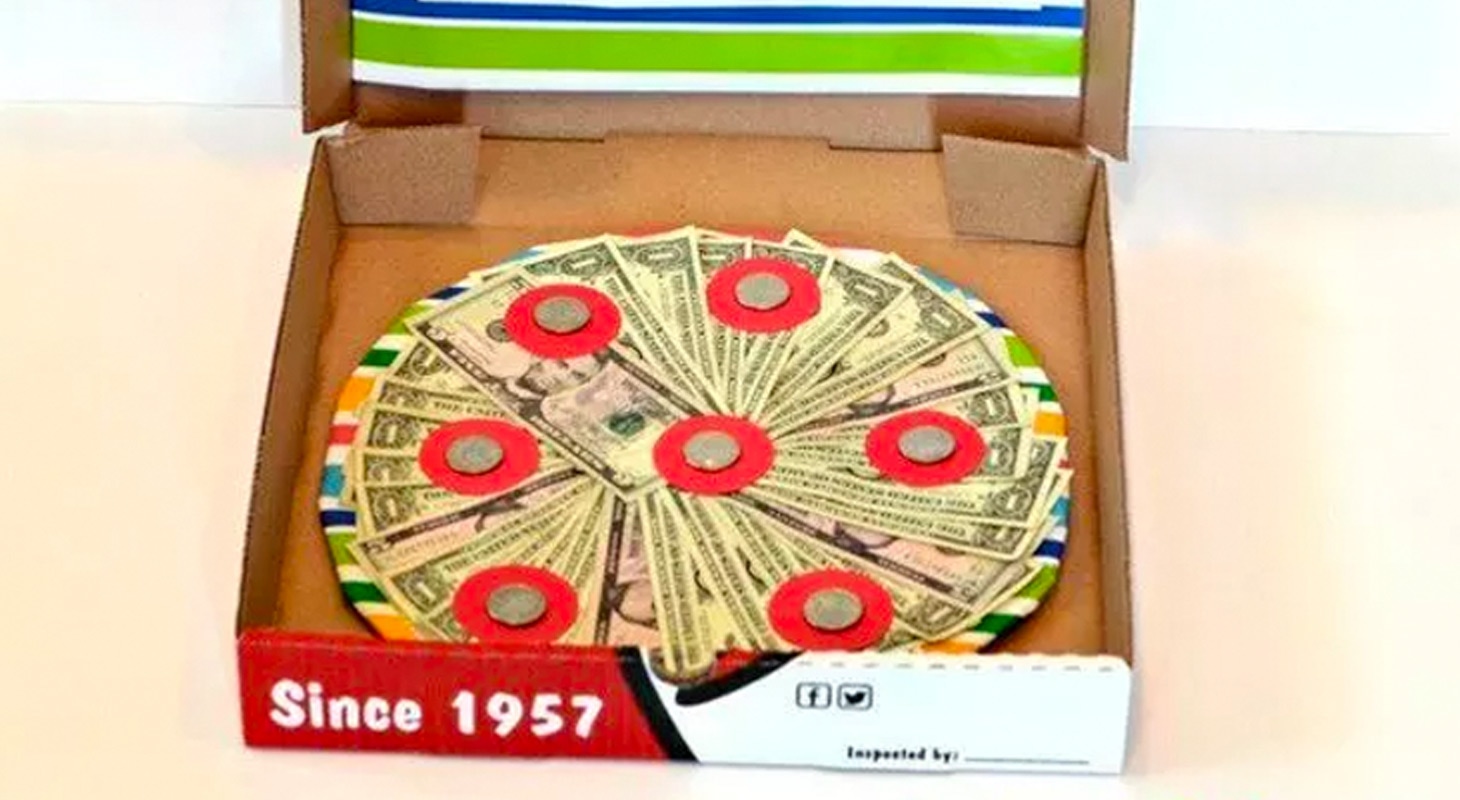 Buzzfeed’s Pizza Box Money Gift