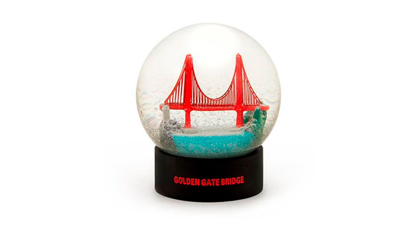 Fine Arts Museums of San Francisco / Golden Gate Bridge Fog Globe