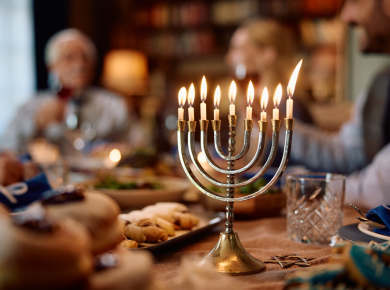 A Guide to Hanukkah Gifts and Traditions