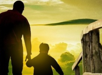 45 Experience Gifts for Dad: Father’s Day Guide 2024