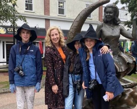Salem Kids Tours - Storytelling Adventures for Kids