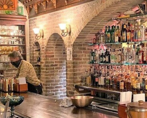 Cocktail and Bites Tour