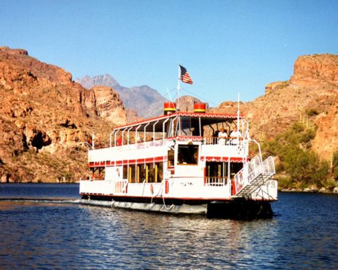 Canyon Lake Steamboat Dinner Cruise