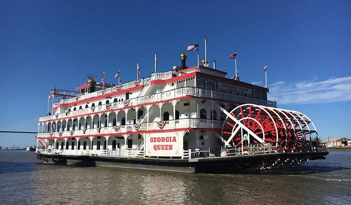 riverboat lunch cruise savannah ga