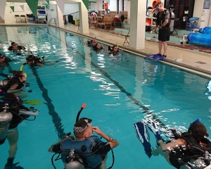 Intro to SCUBA Diving in Chevy Chase - Xperience Days
