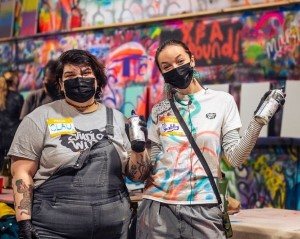 Spray Paint-n-Sip in Chicago