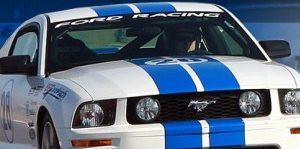 Mustang Meets Drag Strip – Thats an Experience